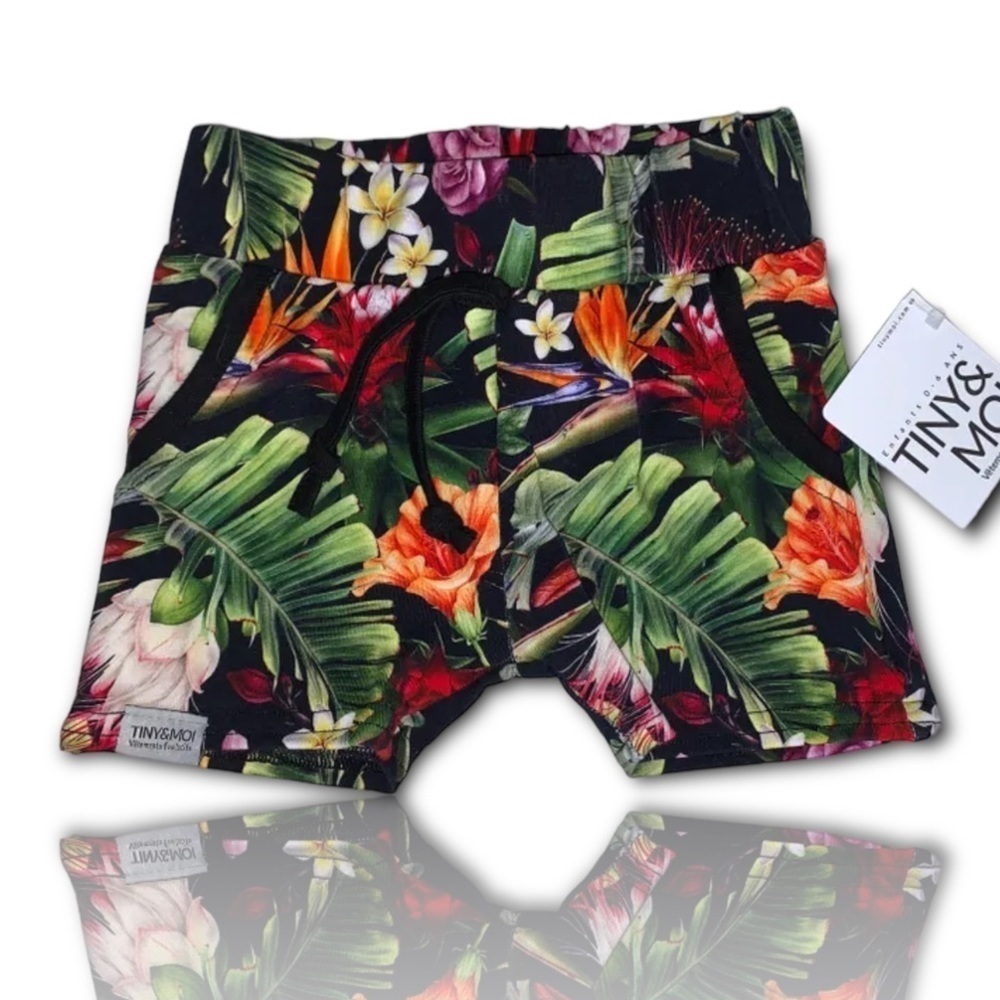 New tiny and moi shorts​​